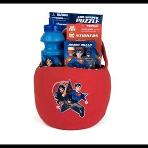 Dc Comics Justice League Easter basket NWT